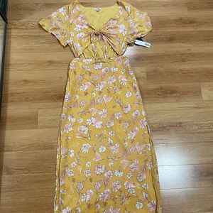 NEW NWT Amuse Society Bohemian Maxi Floral Honey Yellow Large Dress Tie Front